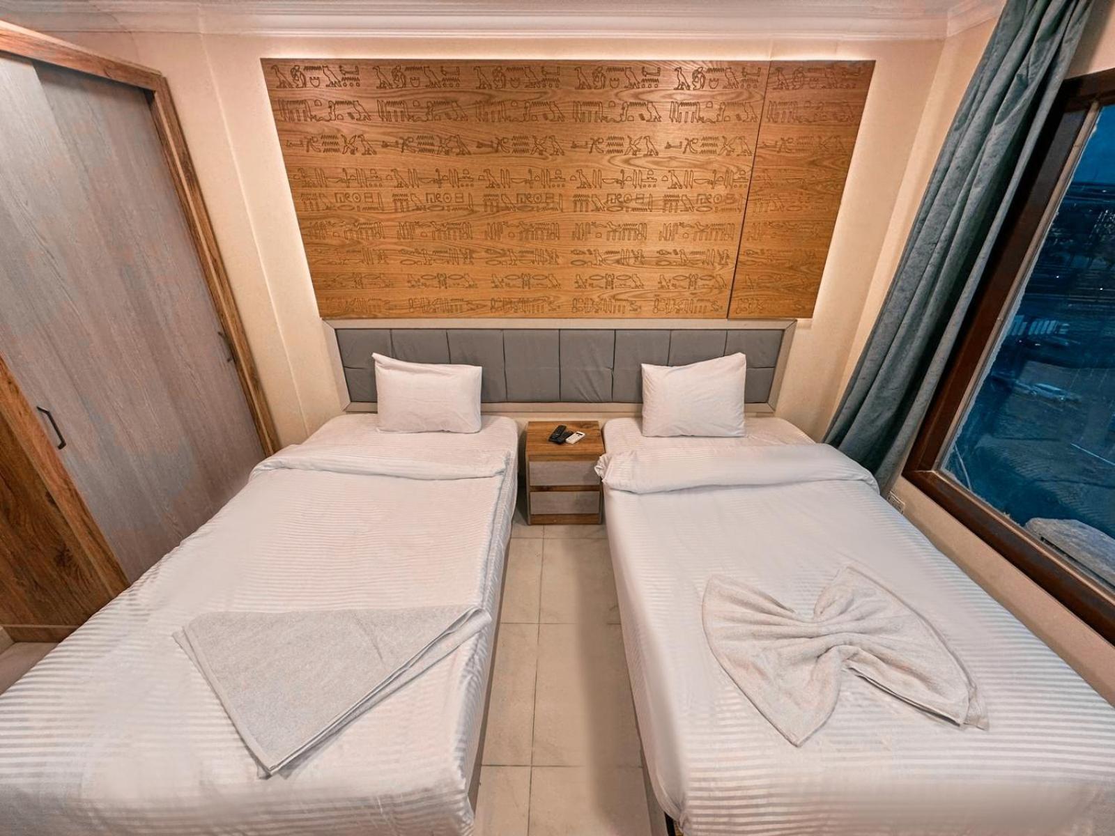 Bed & Breakfast Pyramids And Museum Plateau View