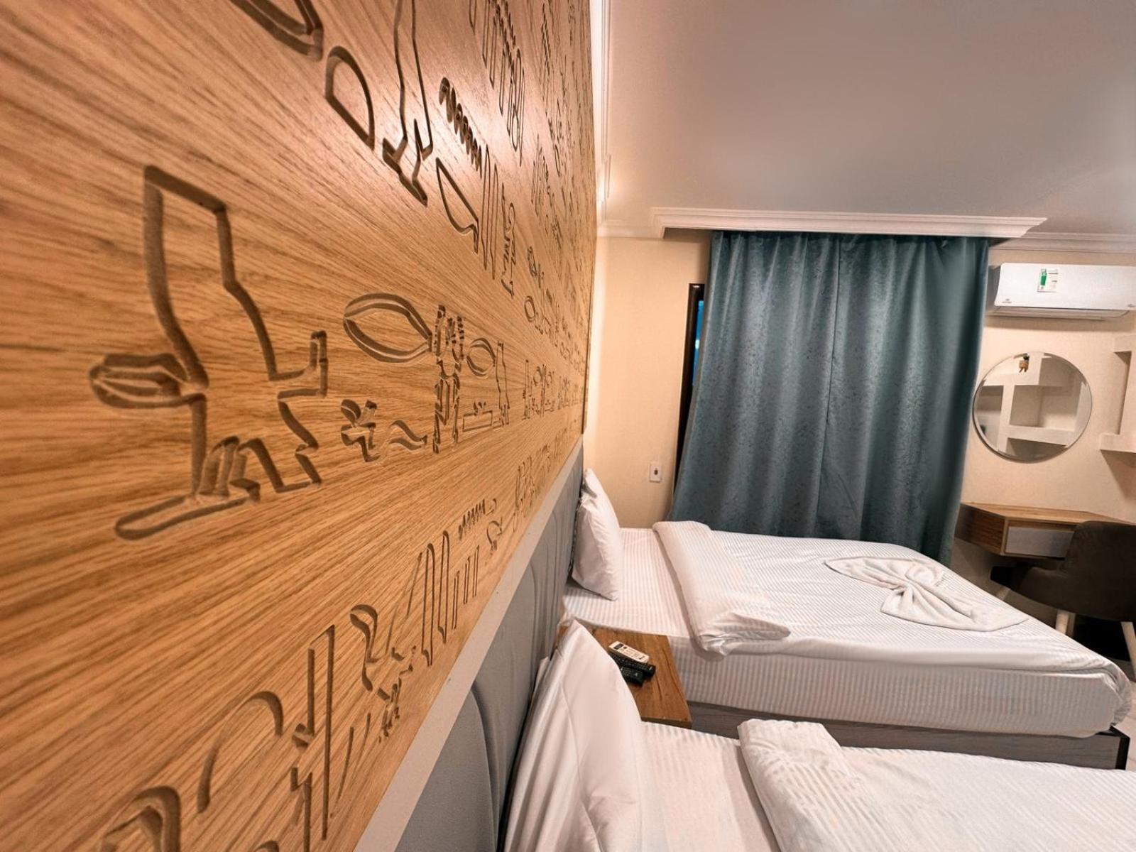 Bed & Breakfast Pyramids And Museum Plateau View Cairo